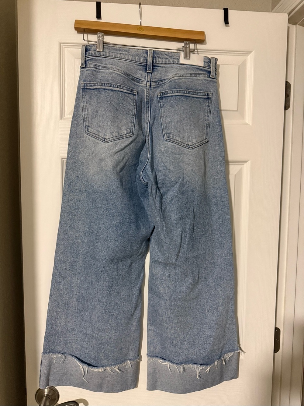 pistola Lana Faded Light Blue Ultra High-Rise Wide Leg Jeans in Snowcat 29 - Picture 6 of 9